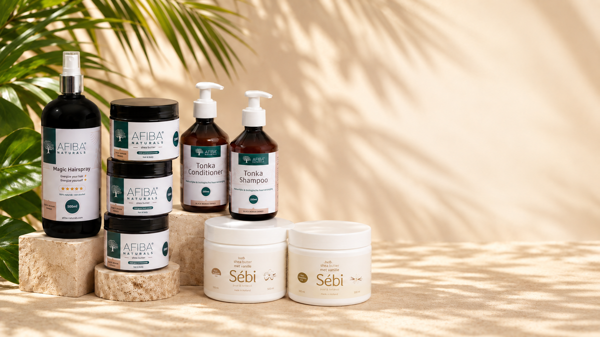 Afiba Naturals haar- en huidverzorging in warm zomerlicht met groene bladeren