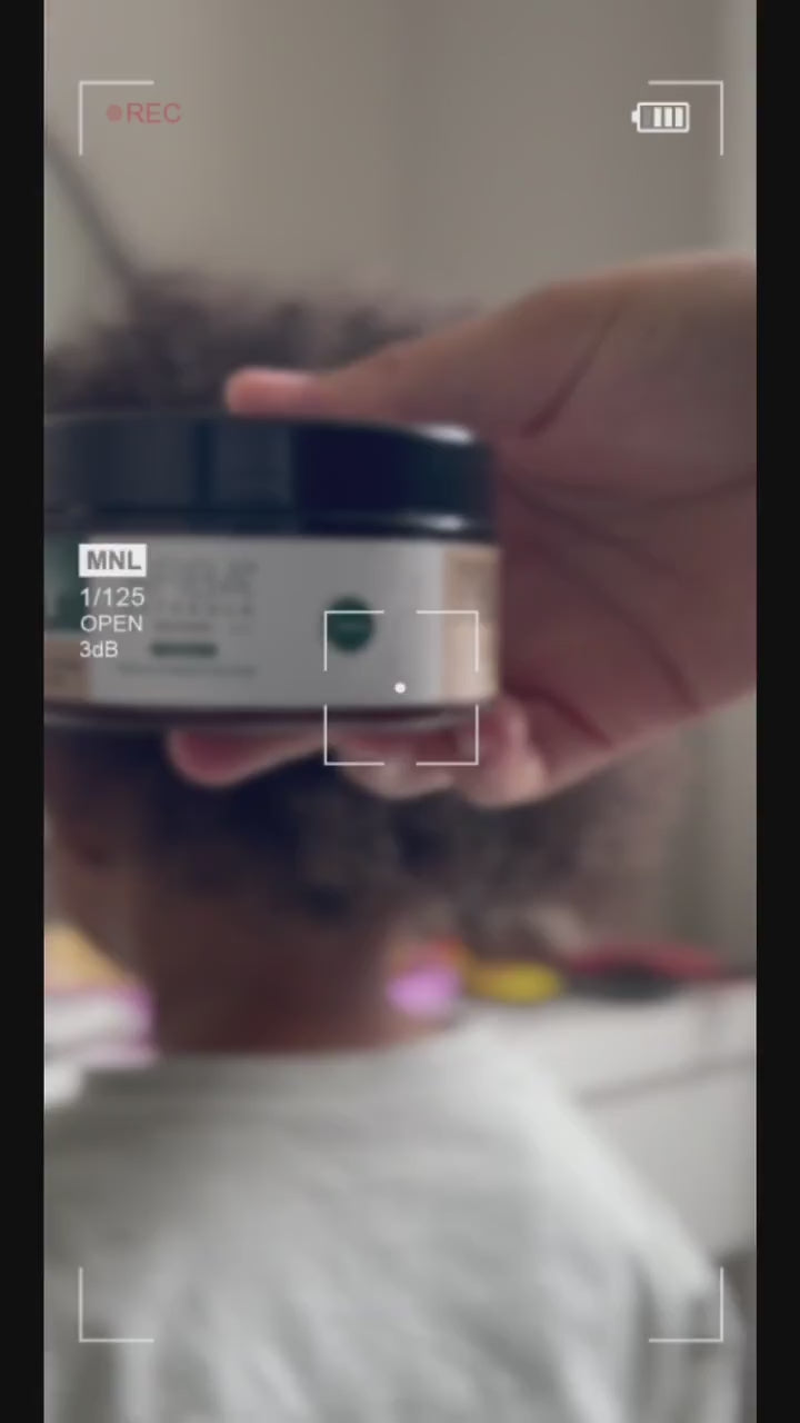 Video geladen: Magic Hair Duo Large - 1 x Magic Hairspray 100ml &amp; 1 x Shea Butter Tonka 250ml